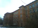 Rückansicht Rosa-Luxemburg Grundschule am Brühl